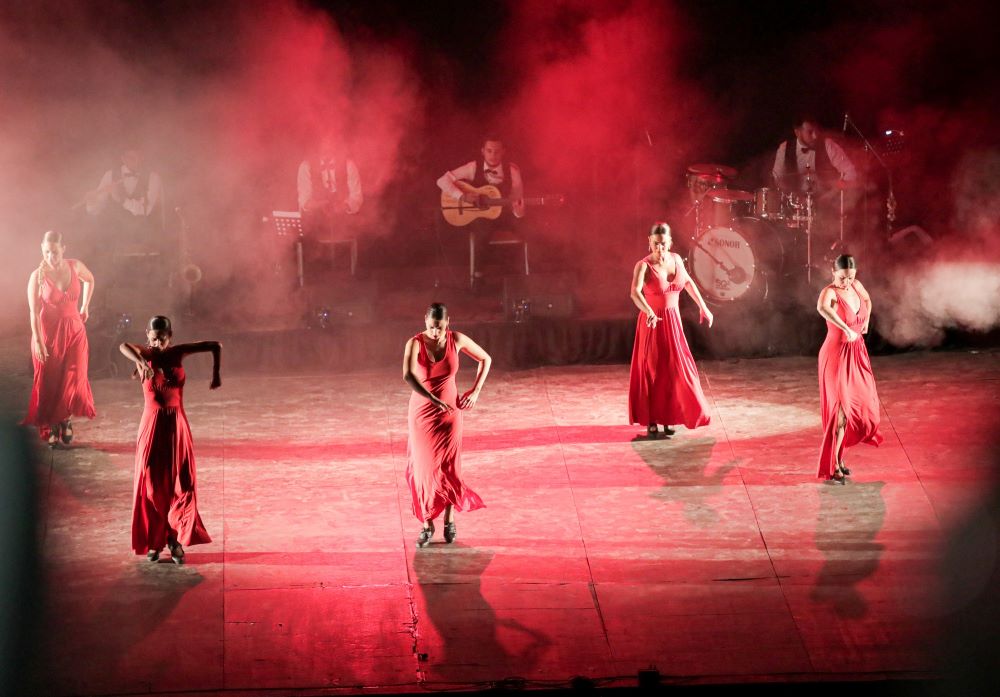 Рецензија: Страствено фламенко за роденденот на „Охридско лето“